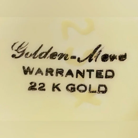 2 Ceramic Vases Between8-10”Used Condition w/24kt Art/Chokin-Beautiful/Different - Picture 3 of 16